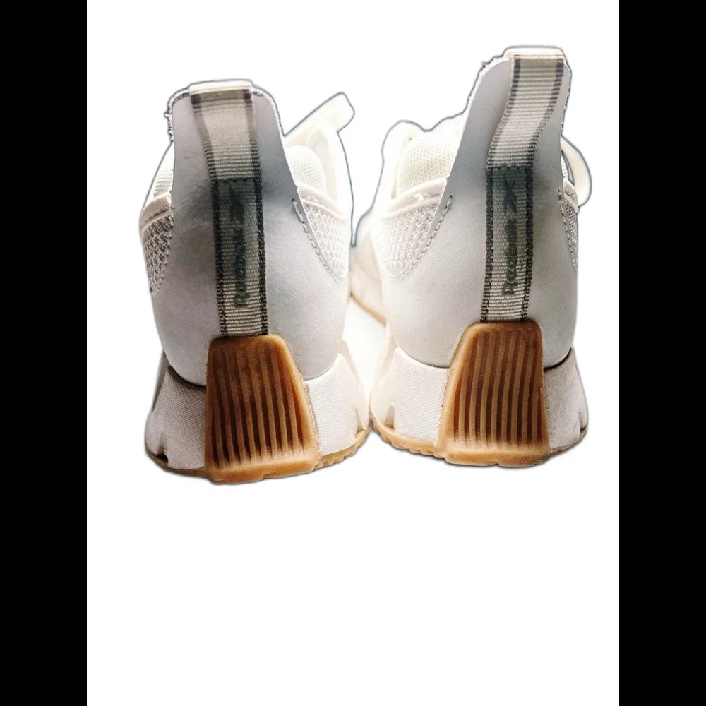 Reebok Sneaker Size 8 Modern Gorpcore White Tan Zig Dynamica STR Shoes